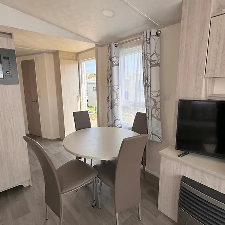 Camping Oasis 2 Slpk Caravan 'topaz' * Ostend